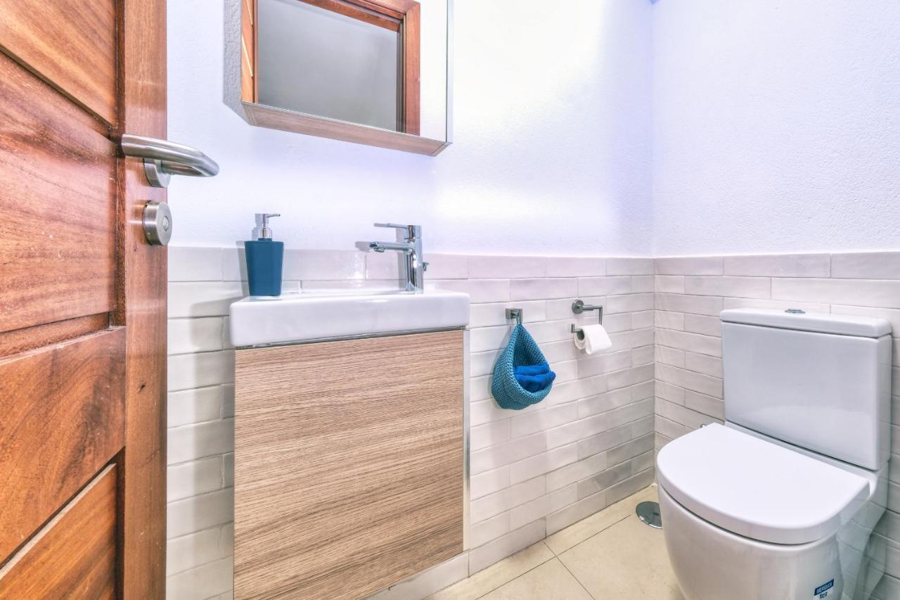 Casa Bleu 2 Floors ,2 Bedrooms ,Equipped Kitchen ,Balcony ,Terrace And Grill 卡列罗港 外观 照片