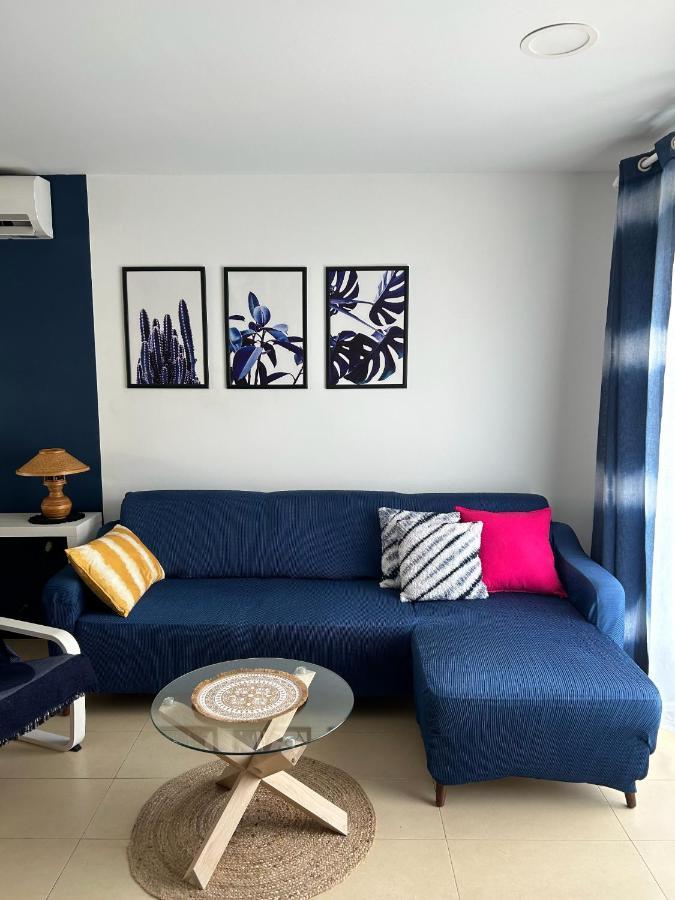 Casa Bleu 2 Floors ,2 Bedrooms ,Equipped Kitchen ,Balcony ,Terrace And Grill 卡列罗港 外观 照片