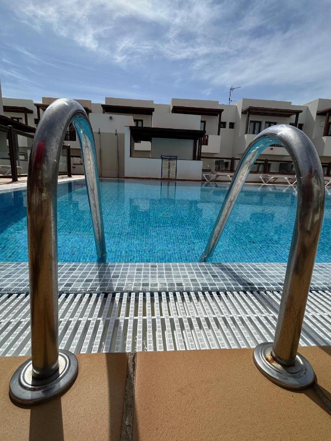Casa Bleu 2 Floors ,2 Bedrooms ,Equipped Kitchen ,Balcony ,Terrace And Grill 卡列罗港 外观 照片